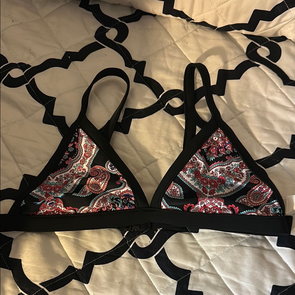 Black and Red Bikini Swimwear